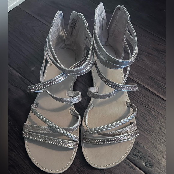 Kelly & Katie sandals size 4 - Picture 4 of 5